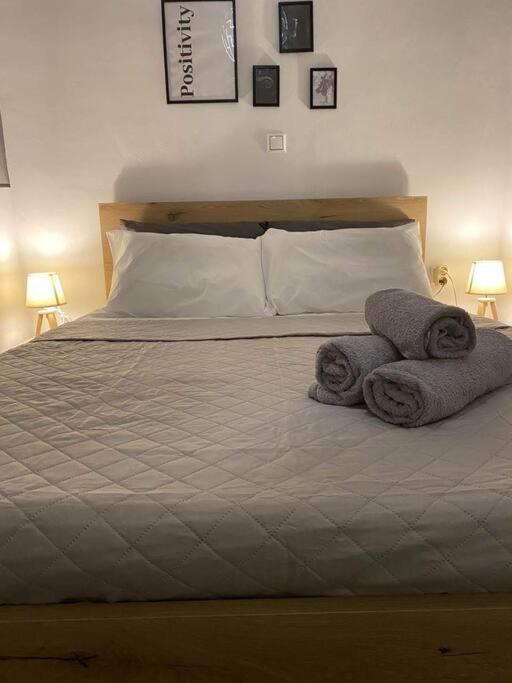 D & A House 150M From Chalandri Metro Station Apartment Athens Luaran gambar